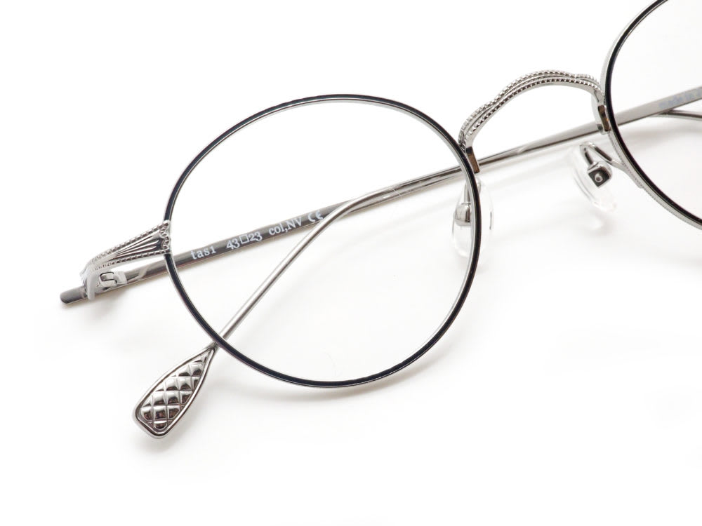 新作紹介 AKITTO, tas1