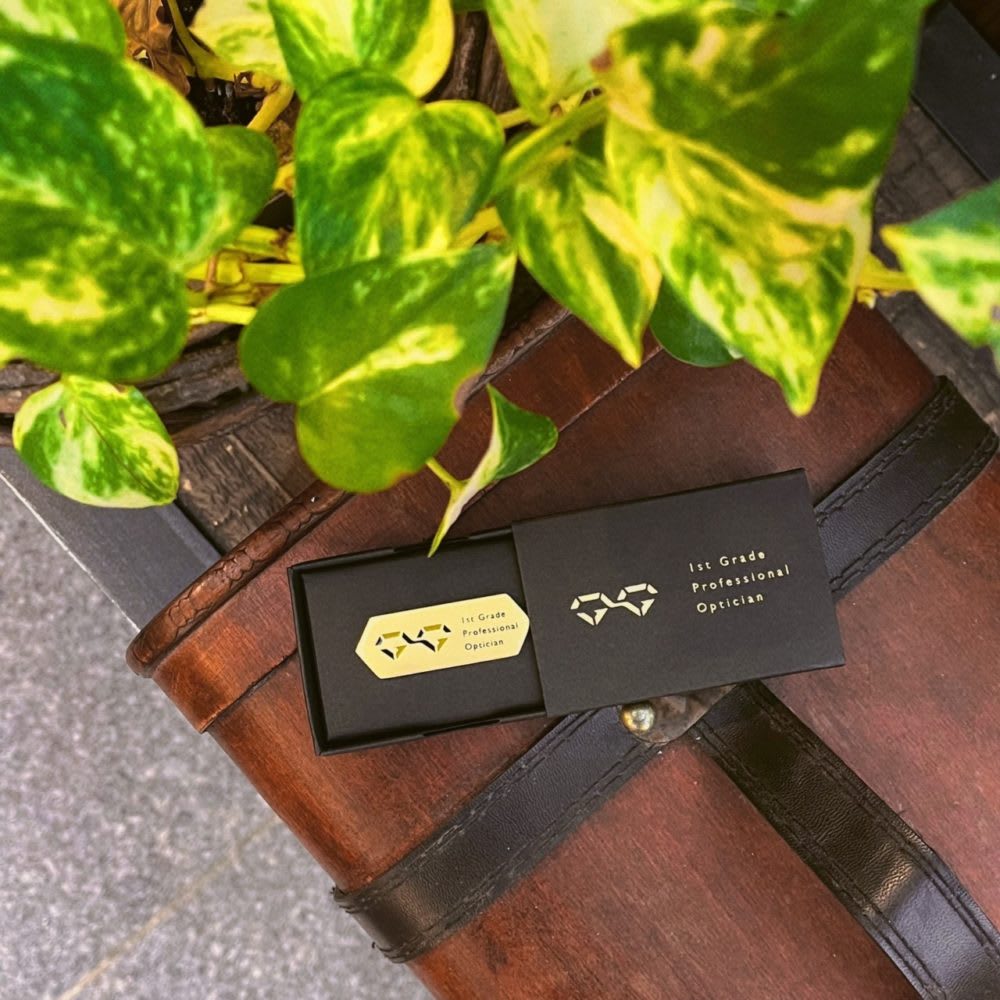 一級眼鏡作製技能士のプライム会員認定バッジが届きました