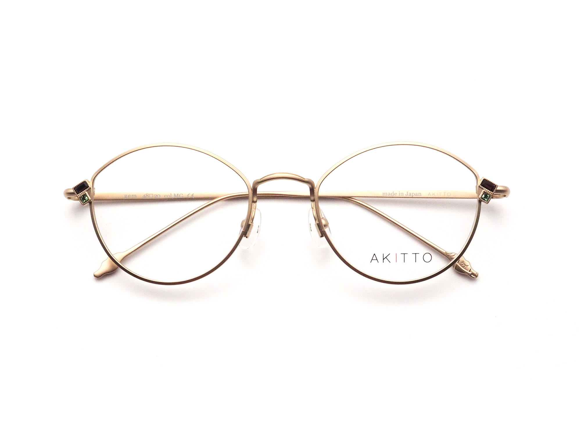 新作紹介 AKITTO, gem