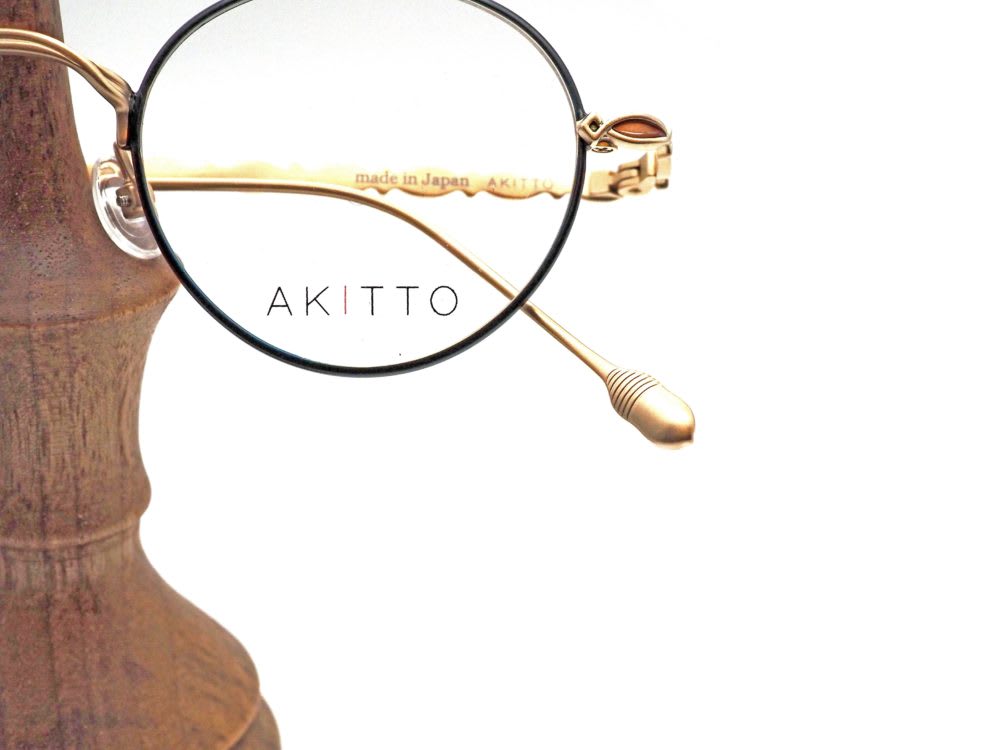 AKITTO, cot3　眼鏡工房久保田