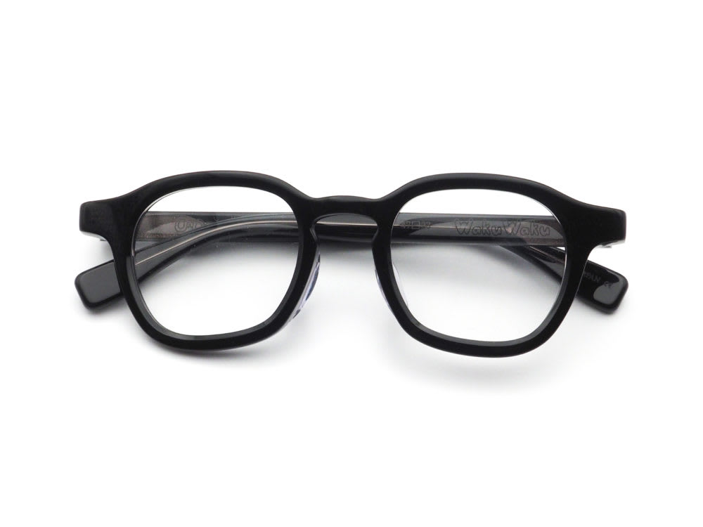 OnOmatopee sunglasses WakuWaku col.Black