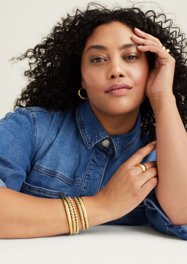 Mejuri bangle top
