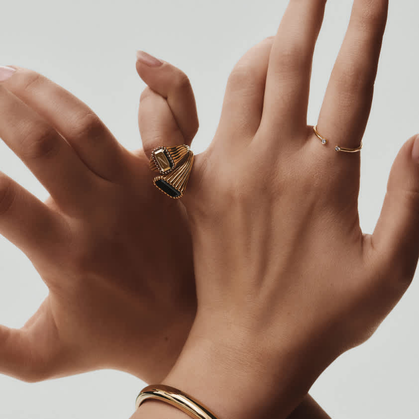 Jenna Lyons Signet Pinky Ring