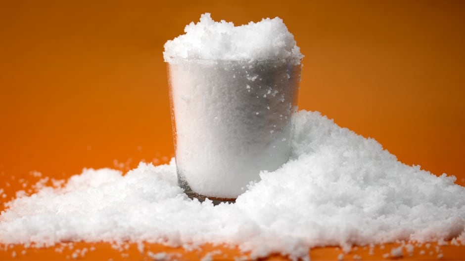 Instant Snow Insta Snow Makes 8 Gallons Fluffy White Snow - Fake