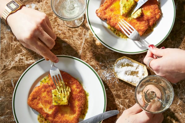 Schnitzel with ‘Café de Rosheen’ butter
