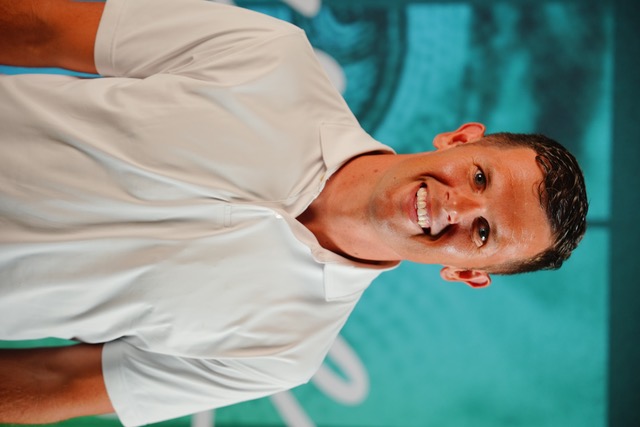 speaker photo
