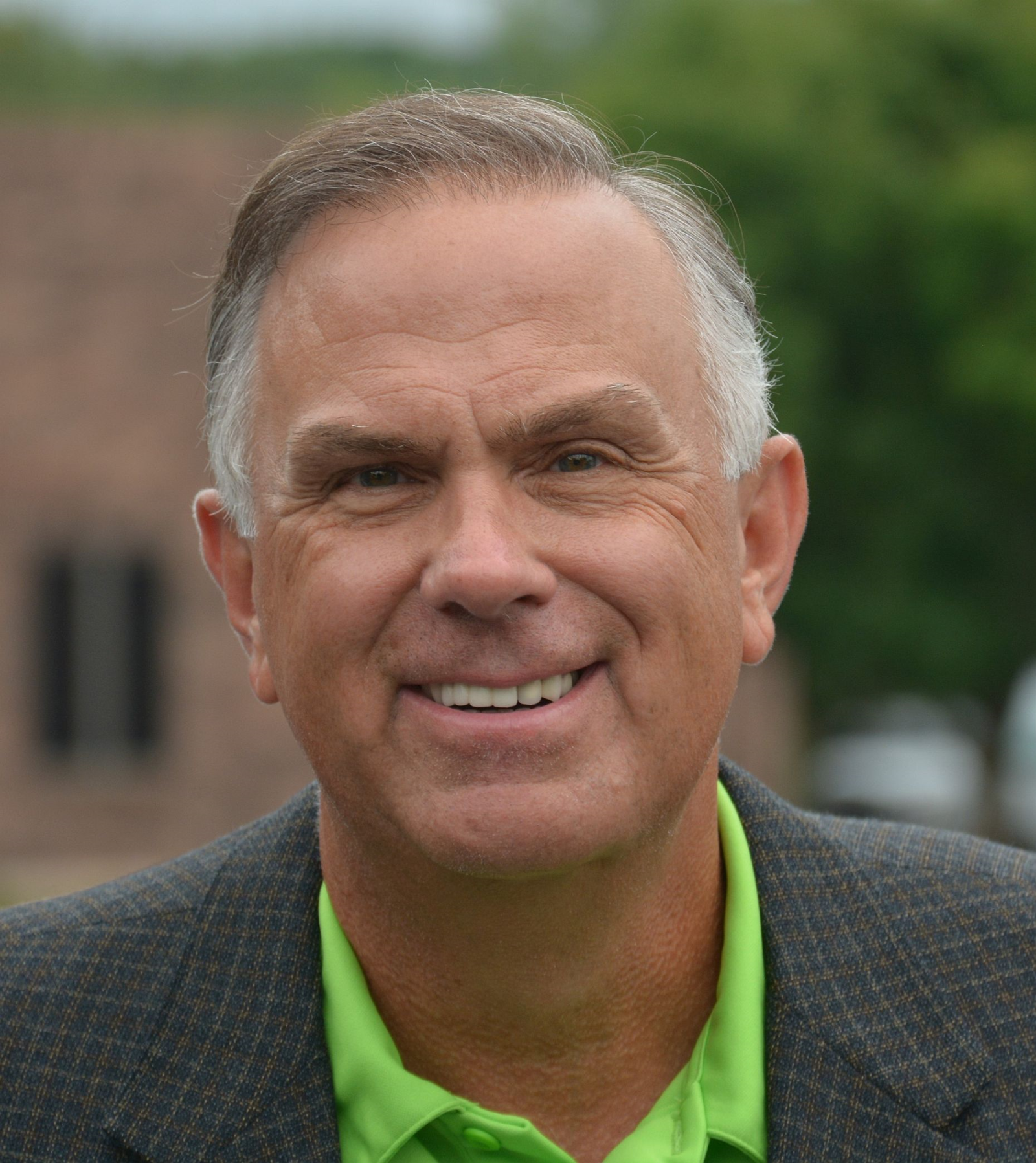 speaker photo