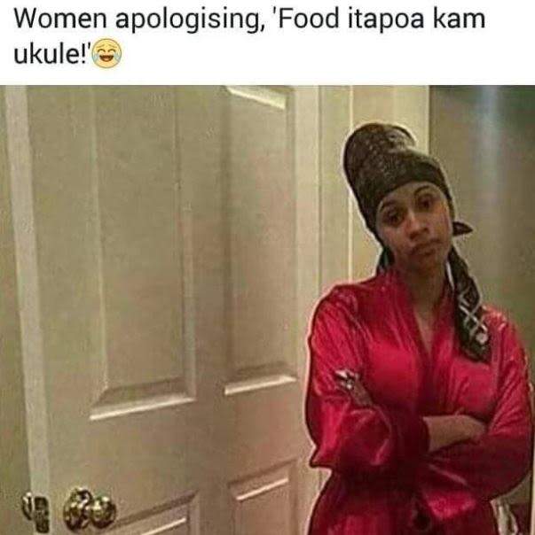 Women apologising 'Food itapoa kam ukule!'