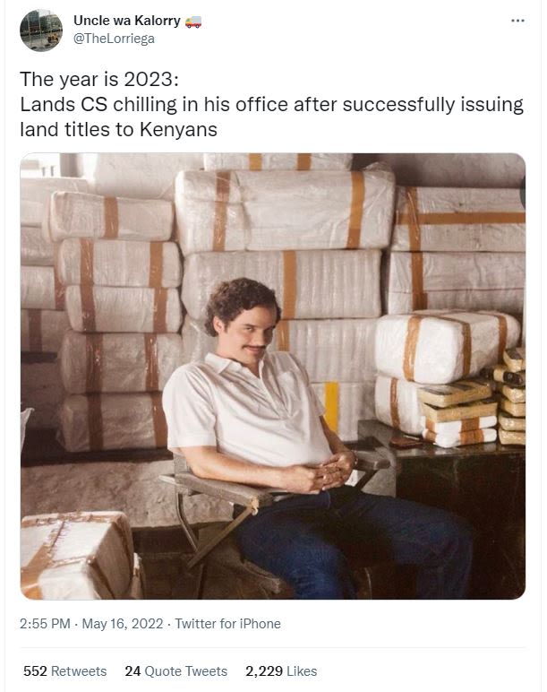 Uncle wa kalorry thelorriega the year is lands cs chilling in his office after s