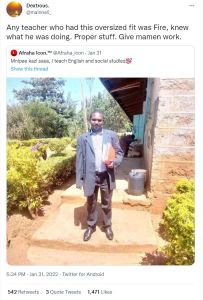 Dextrous mainneli _ Any teacher who had this oversized fit was Fire, knew what h