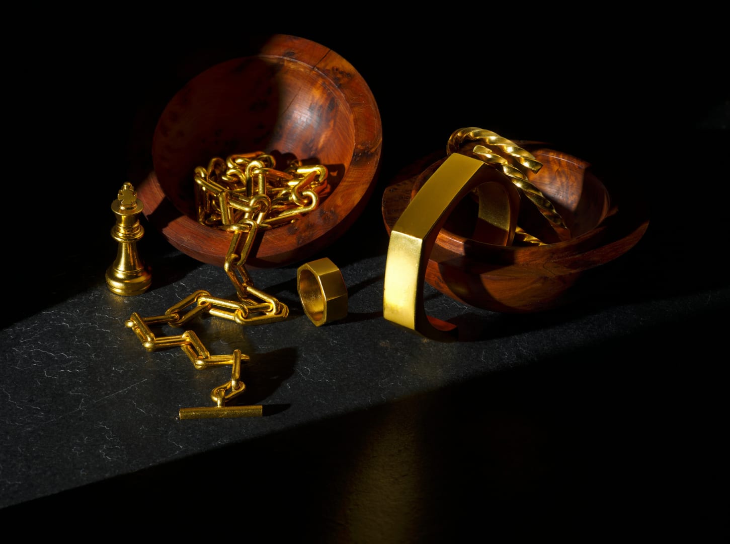 The rise of gold investments in fashion: Why 24k gold jewelry is on the ...