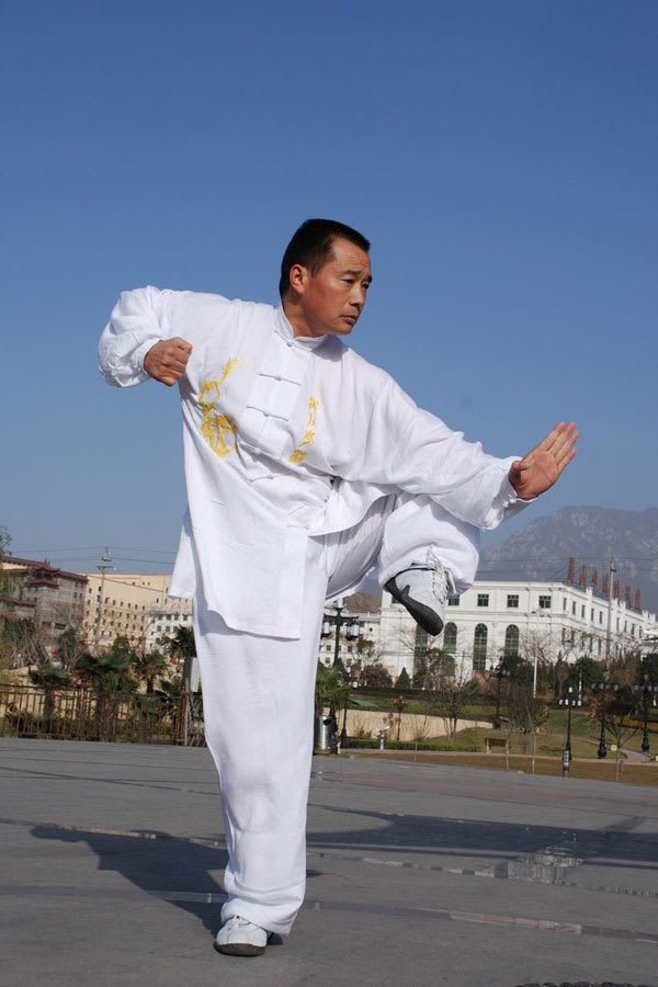 Τσεν Τον Τσουάν (陈同川 - Chén Tóng Chuān)