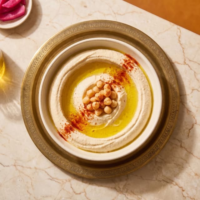 Hummus terso con el garbanzo pelado