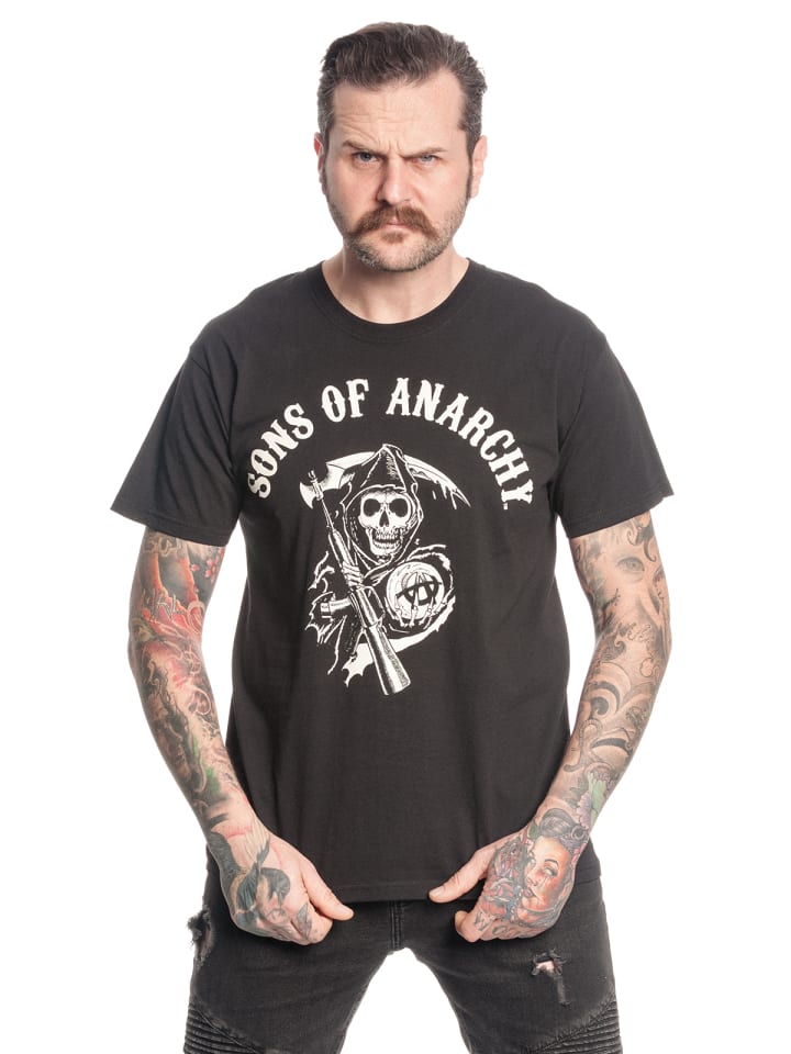 shirt with fox logo