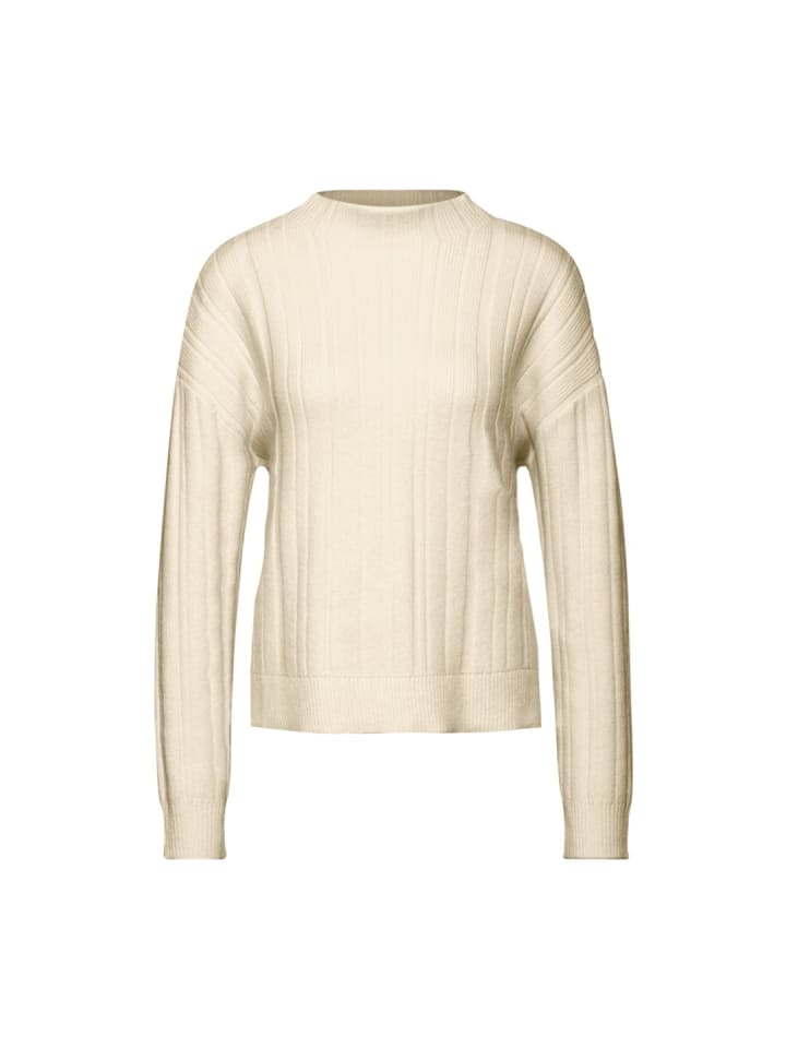 Pullover in soft beige