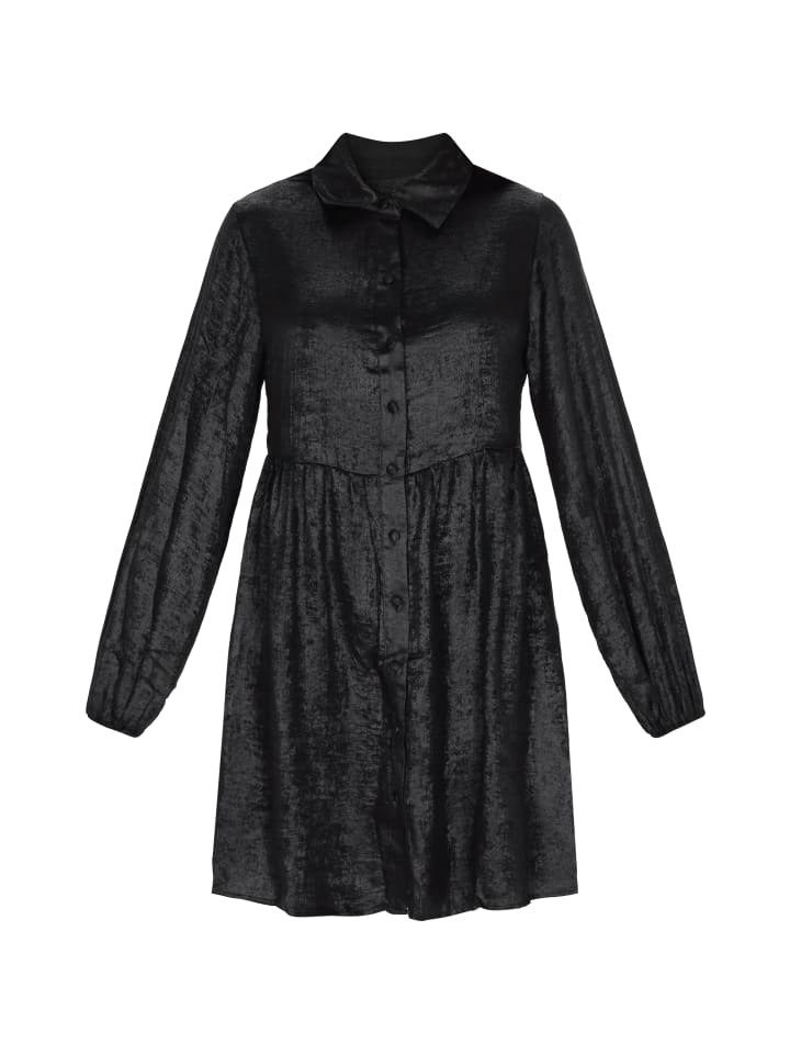 Women Dress in Black