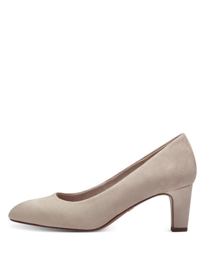Pumps in beige