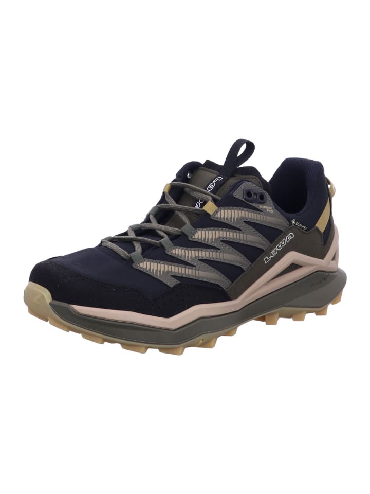 Wanderschuh in schwarz