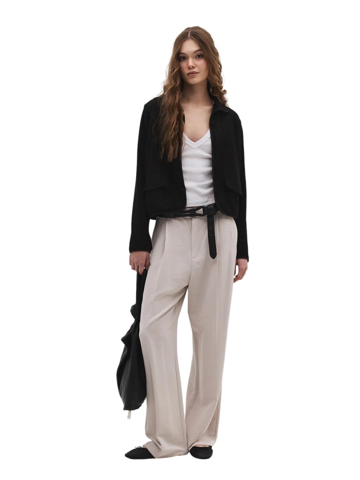 Jacke in Schwarz
