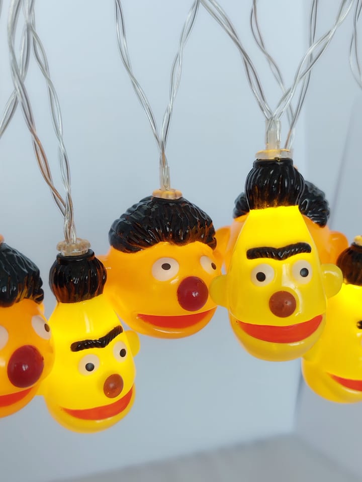 Ernie & Bert LED Lichterkette 2m 10 LEDs warmweiß batterie innen in gelb