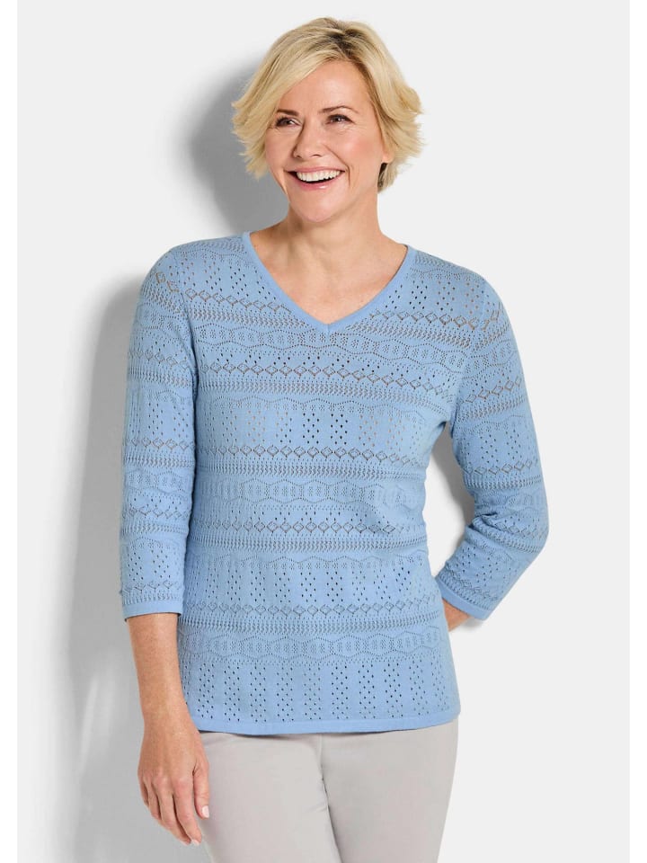 Sommerpullover mit V-Ausschnitt in hellblau