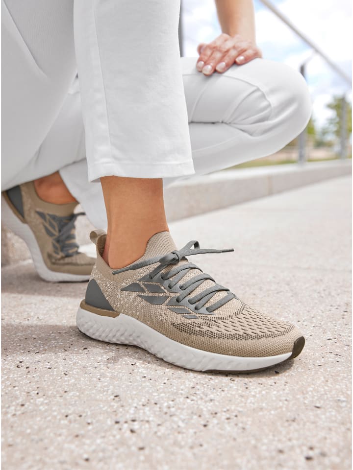 Sneaker in taupe-grau