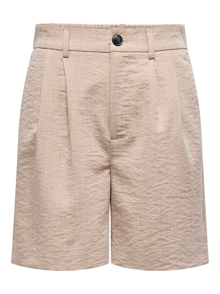 Shorts in Safari
