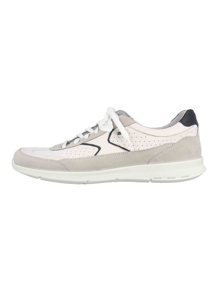 Halbschuhe in Weiß