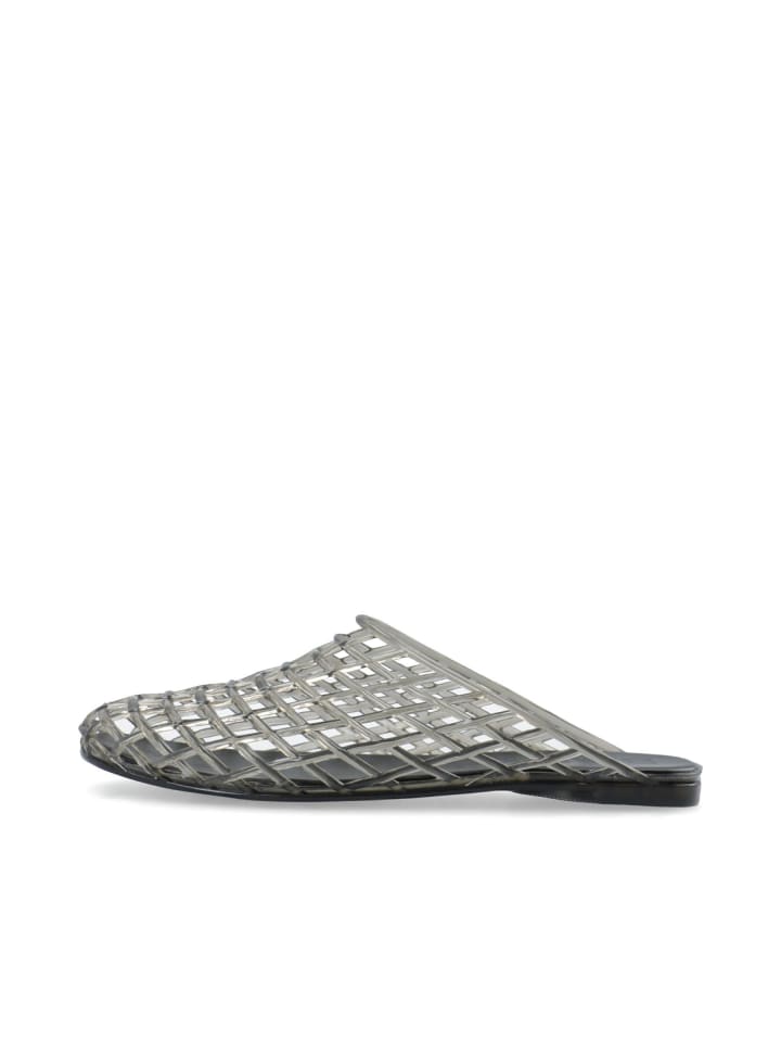 Slides in Black