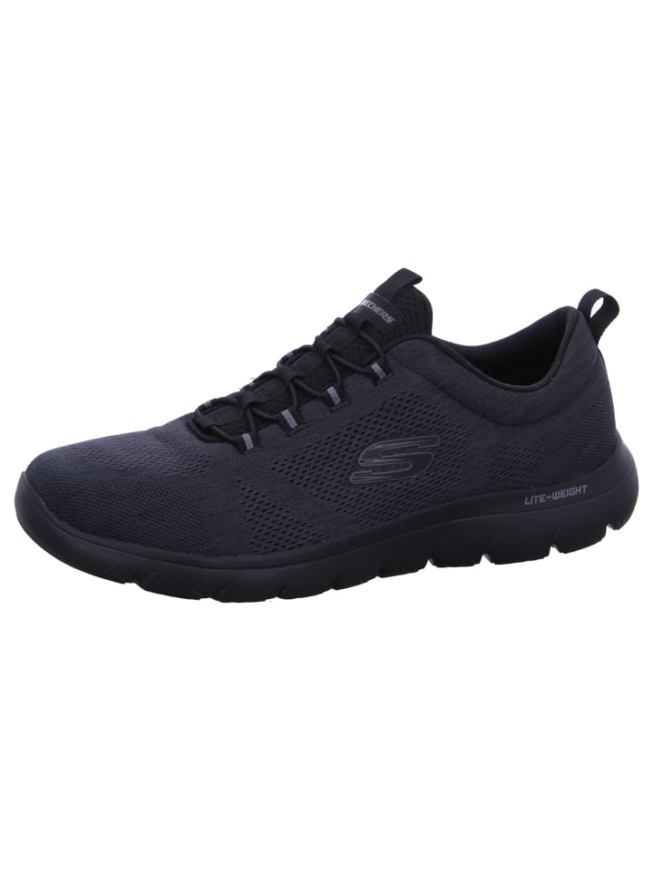 Sneaker Summits in Schwarz