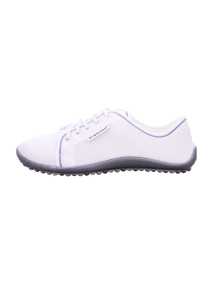 Sportliche Schnürschuhe in Weiß