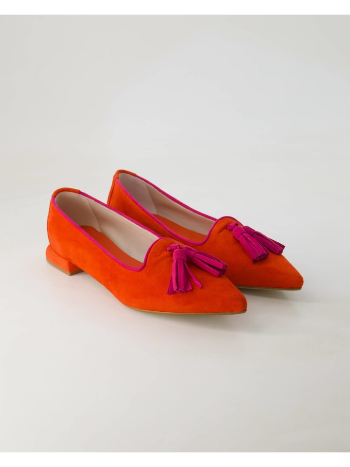 Ballerinas in Rot