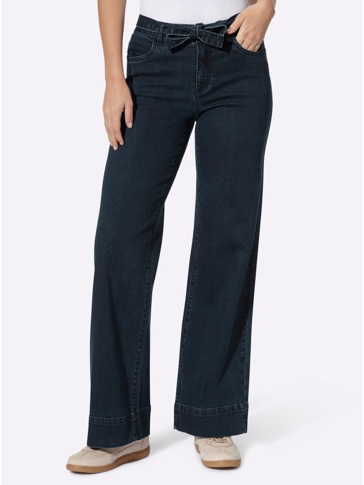 Jeans in dark blue