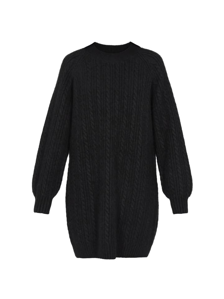 Women Dress in black