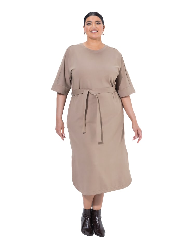 Kleid in blassbraun