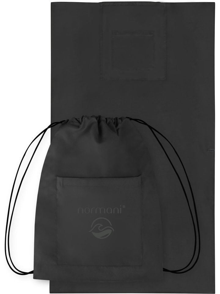 Badehandtuch mit Rucksackfunktion in Schwarz