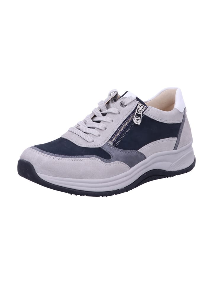 Schnürschuhe  in Grau