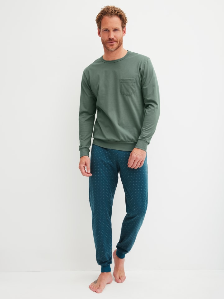 Pyjama in laurel green
