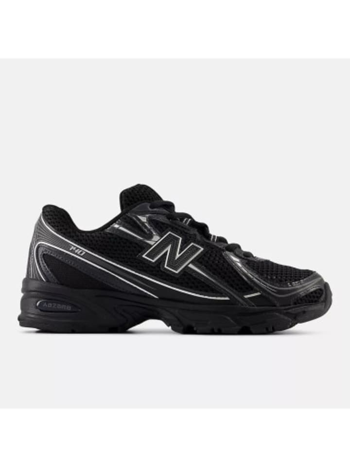 Sneaker 740 in Schwarz