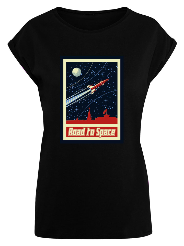 T-Shirt in black