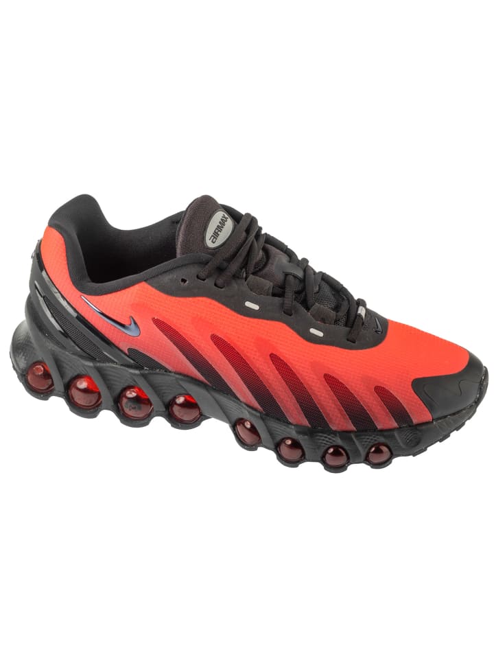 Nike Dn8 in Rot