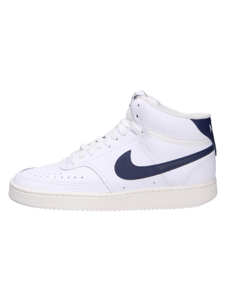 Sneaker in weiß