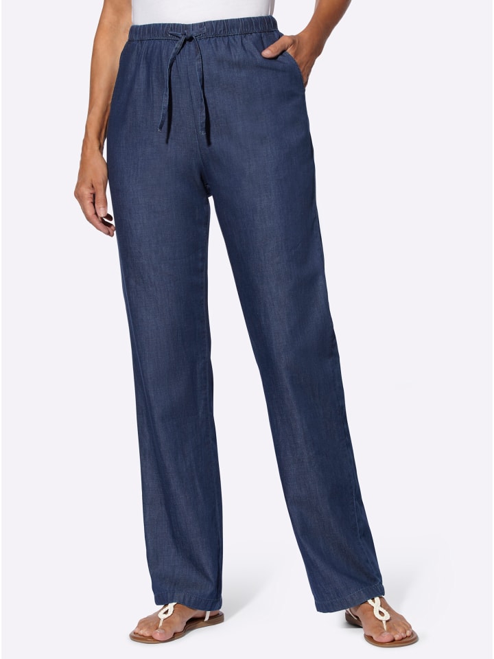 Jeans in blue-stone-washed