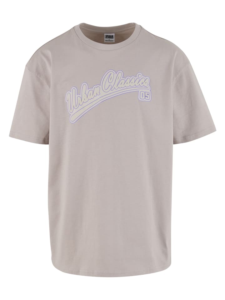 T-Shirt in cloud