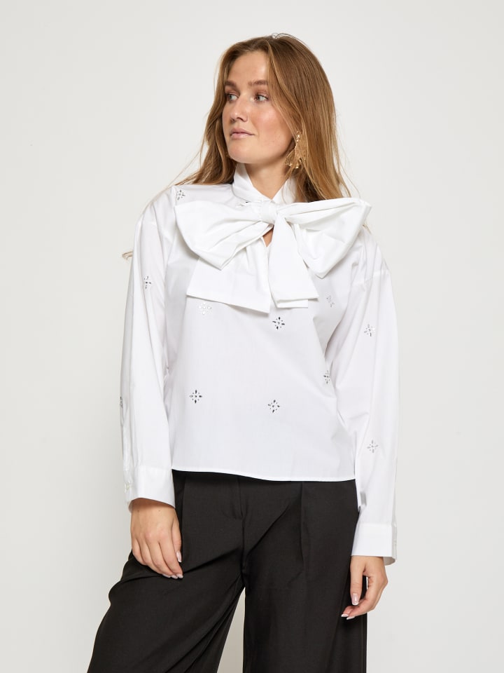 Bluse in Cloud Dancer