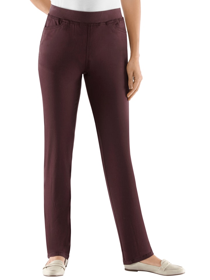 Jeans in bordeaux
