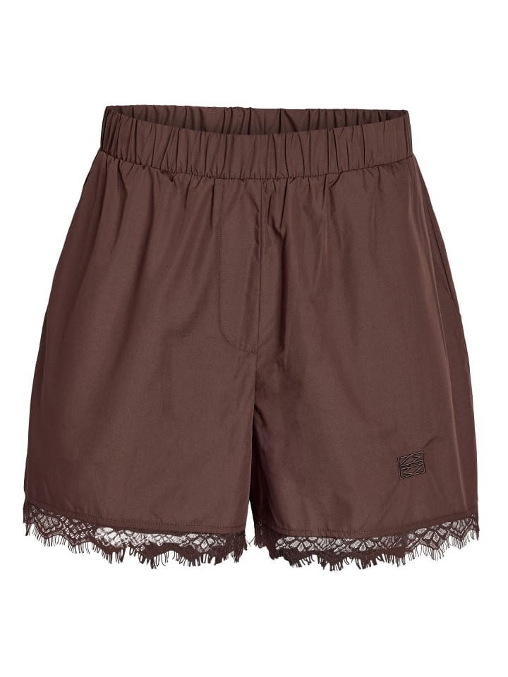 Shorts in Puce1