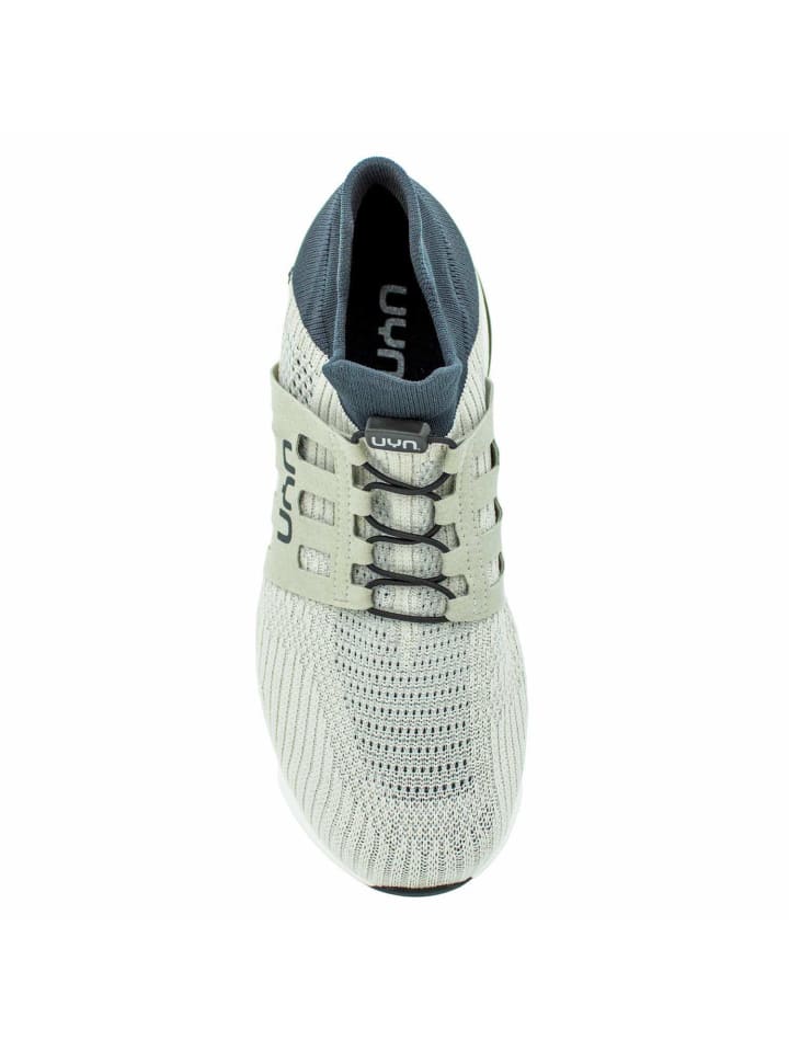 Sneaker in grau