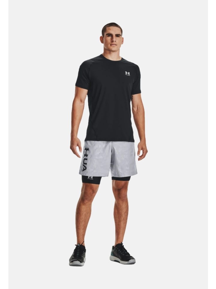 Shorts in schwarz