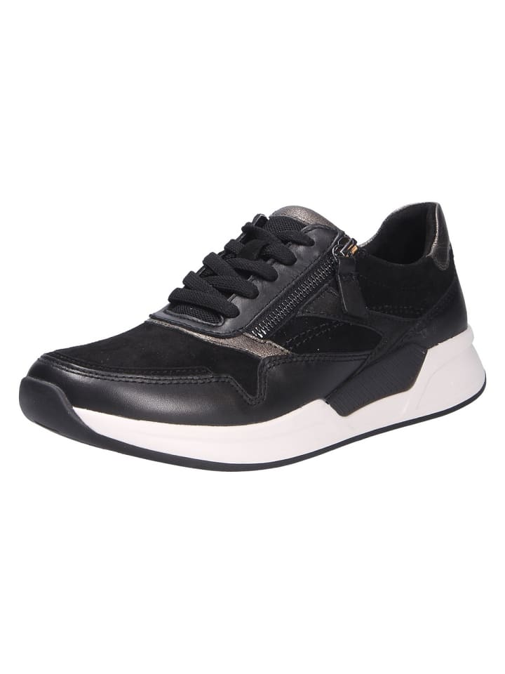 Schnürschuh in schwarz